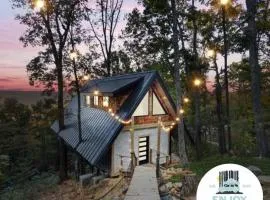 Live Oak Treehouse at Treetop Escapes