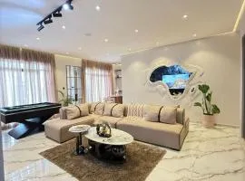 Penthouse in Lekki Home Theater