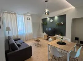 T2 lumineux avec terrasse et fibre