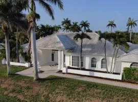 Villa The White House