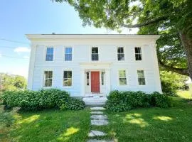 Cozy Skiing Vacation in Historic 1800’s Colonial
