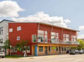 NN - The Flame - Downtown 1-bed 2-bath, hotel in Whitehorse
