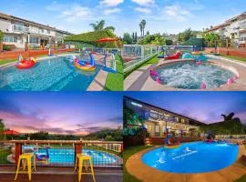 Ultimate Summer Escape 6BR,Pool,Spa & Views!