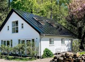 Holiday Home Varnæshoved