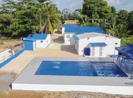 Cabaña Palma Azul, khách sạn ở Coveñas