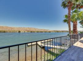 8 Mi to Laughlin Riverwalk Waterfront Retreat, hotel sa Bullhead City