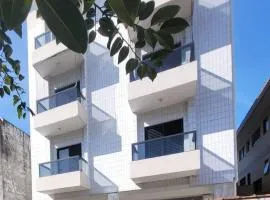 AP centro100 MTS da praia 2 andar escada e wifi