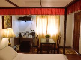 Spanish Casita Executive Suites Tagaytay, hotel a Galicias