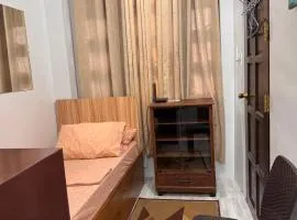 Comfy 2Single Beds Unit, with Wifi, Free Parking at Sonia's Island Stay