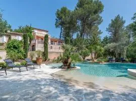 Cozy Home In Saint-Maximin-La-Sainte-Baume