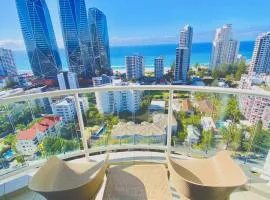 Ocean View Studio Apartment Surfers Paradise - Free Parking