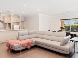 Estuary Break in Erskine, Hotel in Falcon