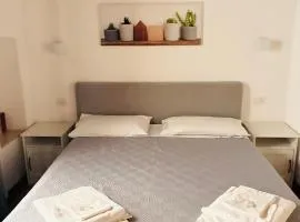 Largo Otranto - Guest House