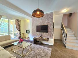 Lura 1 Holiday House 235, hotel din Lalzit Bay