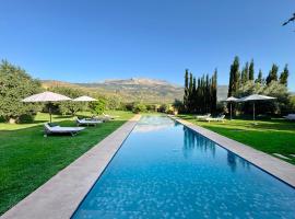 Atlas Retreat Luxury Bed and Breakfast, cheap hotel in Beni Mellal
