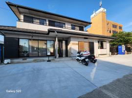 旅の宿さくら庵, husdjursv&auml;nligt hotell i Tanabe