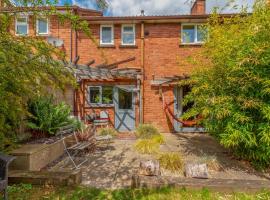 Pass the Keys Cosy Spacious Garden House, hotel v destinaci Bridgnorth