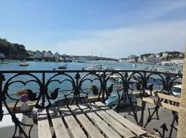Anatoline Audierne Appart'hôtel - Appartements vue Mer - Sea & Harbor Stay