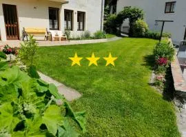 Gîte 295 Montagnes du Jura avec Spa et Sauna classé 3 étoiles