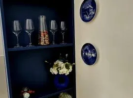 Silvery Studio 22