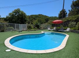 G&icirc;te - Chez Gabriel et Julie, glamping em Viviers