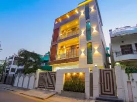 Neelkanth - 1-BHK Flat Near BHU
