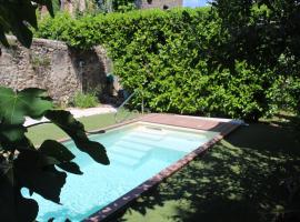 Maison Prades Chambre d'H&ocirc;tes