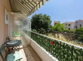 Nice Apartment In Podgora With Wifi