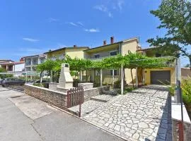 Apartments Dragica 929