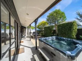 Townhouse Retreat - Te Anau Getaway