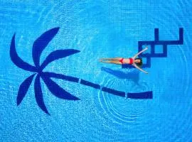 RoyalSun Aqua by HolidayKeys