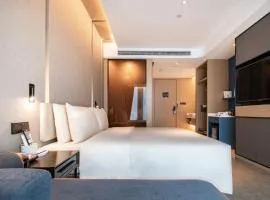 Atour Hotel Zhengzhou High-speed Railway East Station