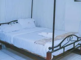 LAZARUS KAKA CBD Accomodations