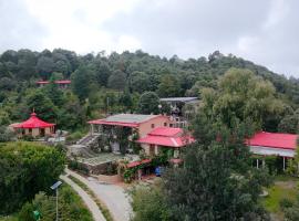 Dunagiri Retreat, hotel v destinaci Dwārāhāt