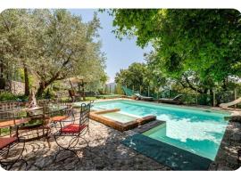 L'Iperico Le Querce dell'Awen, hotel with hot tubs in Cerro al Volturno