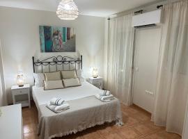 Neris Home, apartment in Candeleda