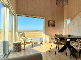 Modern Surf Cabin At Borestranden Beach, hotel u gradu Klepp