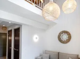 Olive Dryopis Apartments