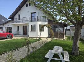 Villa Magnolia, hotel Ipoteşti városában