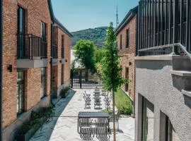 Artifact Apart Hotel