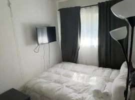 Hotel Room 2