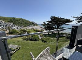 Ocean Waves - Mount Brioni, Hotel in Downderry