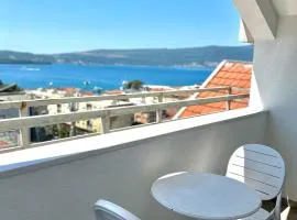 Central View Apartment