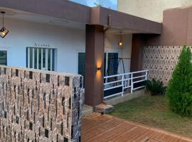 Maison privée de une chambre et 3 lit, Hotel in Porto-Novo