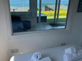 2 Bedroom Chalet With Sea Views