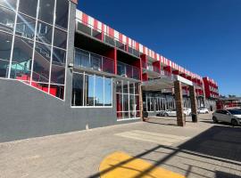 Nkandla Lifestyle, hotel com piscina em Mthatha