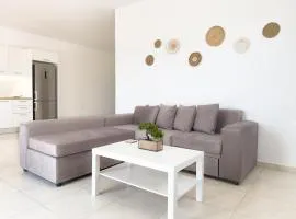 Thanos' seaside suite