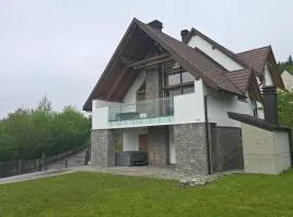 Komforna planinska kuća za odmor