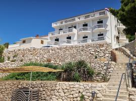 Vila Nina, hotel v destinaci Tisno