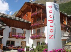 Hotel Nordend – hotel w mieście Gressoney-la-Trinité